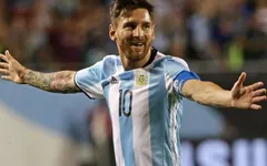 NÓNG: Leo Messi chính thức tuyên bố trở lại ĐTQG Argentina