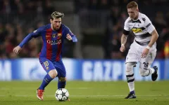 Barcelona lập kỷ lục chuyền bóng mới tại Champions League