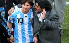 Maradona tình nguyện làm HLV không lương cho ĐT Argentina
