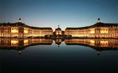 Miroir d'eau - Tấm gương nước, tuyệt tác nghệ thuật độc đáo của Bordeaux