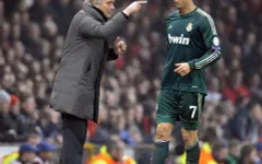 C.Ronaldo nói gì về việc gia nhập Man Utd?