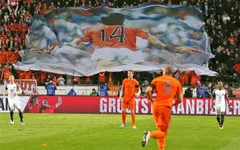 ĐT Pháp đánh bại kịch tính Hà Lan trong ngày tri ân Johan Cruyff