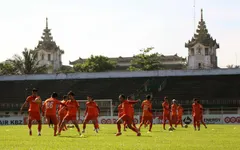 Buổi tập thứ hai của ĐT Việt Nam tại Yangon: Tuấn Anh vẫn ở chế độ chờ