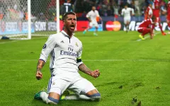 Ramos, Pique lại "đấu võ mồm" sau quả penalty tranh cãi của Real