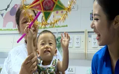 Tân Hiệp Phát tặng quà Trung thu cho 1.000 trẻ em mắc bệnh hiểm nghèo