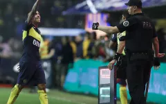 Tevez tạm biệt Boca, sang Trung Quốc nhận lương cao nhất thế giới