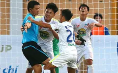 Trọng tài Hà Anh Chiến bị tạm treo còi hết giai đoạn lượt đi