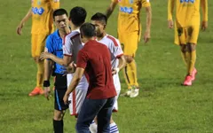 Góc nhìn: Sự yếu kém của trọng tài bóng đá Việt Nam