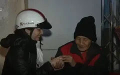 Chăn ấm đầu Đông cho người vô gia cư