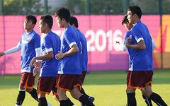 U23 Việt Nam tránh "do thám" với áo không số