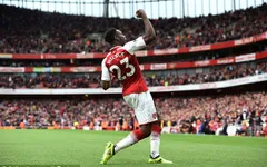 VIDEO Arsenal 3-0 Bournemouth: Welbeck kéo Pháo thoát hiểm