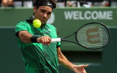 Sau 10 tuần nghỉ ngơi, Federer công bố thời điểm trở lại thi đấu