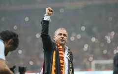 Galatasaray sa thải Igor Tudor, ký hợp đồng với Fatih Terim