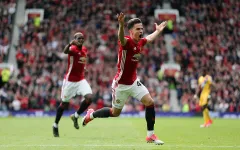 Man Utd 2-0 Crystal Palace: "Những đứa trẻ" của Mourinho ra mắt mỹ mãn