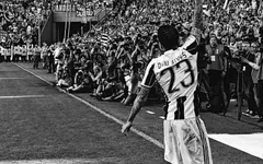Dani Alves chính thức chia tay Juventus