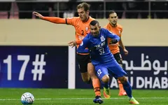Cầu thủ lương cao nhất thế giới Carlos Tevez ra mắt tệ hại tại Thân Hoa Thượng Hải