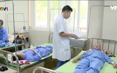 Để con còn có cha
