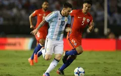 CHÍNH THỨC: Chửi trọng tài thậm tệ, Messi bị FIFA cấm thi đấu 4 trận