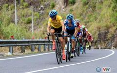Kết quả chi tiết giải xe đạp quốc tế VTV Cúp Tôn Hoa Sen 2017: Javier Sarda Perez thắng chặng 12, áo vàng đổi chủ