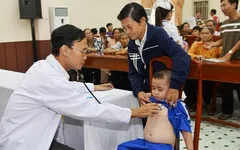 Phẫu thuật tim miễn phí cho bệnh nhi nghèo