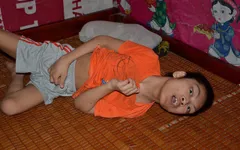 “15 năm rồi, ngày nào mẹ cũng khóc vì thương con !”