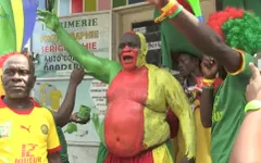 Các CĐV của Cameroon tiếp sức cho đội tuyển quốc gia tại AFCON 2017