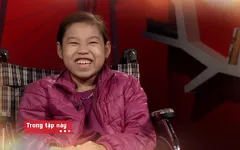 Niềm lạc quan của cô bé vừa bị liệt vừa bị suy thận mãn tính