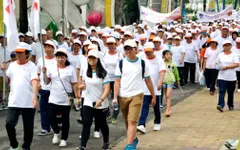 TP.HCM: Hàng nghìn người đi bộ gây quỹ vì nạn nhân da cam