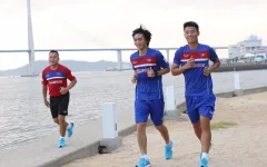 SEA Games 29: U22 Việt Nam đã đến Hàn Quốc và tập nhẹ ngay buổi đầu tiên