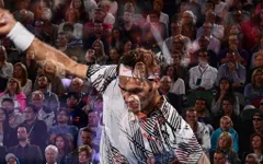 Chùm ảnh: Những hình ảnh ấn tượng nhất trận bán kết Federer - Wawrinka