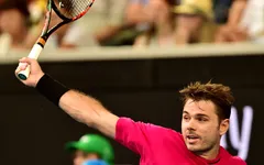 Australia mở rộng 2017: Wawrinka khởi đầu khó khăn