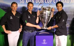 Ronaldinho, anh em De Boer đến Việt Nam