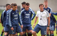 HLV Claudio Ubeda: “2 trận đấu tại Việt Nam rất quan trọng với U20 Argentina”