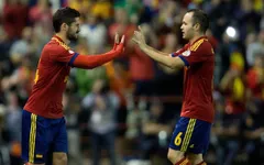Sao Barcelona đồng loạt lôi kéo Isco