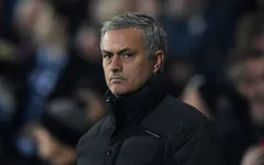 Mourinho quyết "nhổ tận gốc" di sản của Van Gaal tại Man Utd