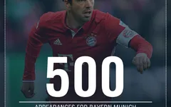 Philipp Lahm cán mốc 500 trận khoác áo Bayern Munich