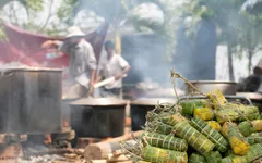 Nồi bánh Tét mang đậm nghĩa tình quân - dân lan tỏa miền Tây