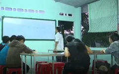 Người thầy mắc bệnh nan y dạy miễn phí cho học trò nghèo