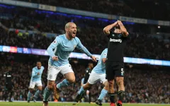Nếu thắng derby Manchester, Man City độc chiếm kỷ lục ở Ngoại hạng