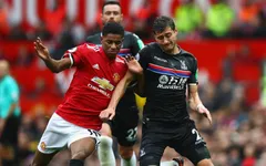 Zidane kém vui với chủ tịch Real vì... sao Man Utd