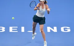 Vượt qua Makarova, Sharapova tái ngộ Halep tại vòng 3 Trung Quốc mở rộng 2017