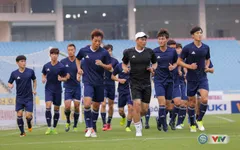 ẢNH: Tuyển các Ngôi sao K-League tập làm quen sân Mỹ Đình trước trận giao hữu