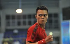 Minh Tuấn xuất sắc vô địch đơn nam giải quần vợt các cây vợt xuất sắc 2017