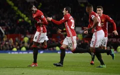 Manchester United 2-1 Middlesbrough: 1 phút thần kỳ trên sân Old Trafford