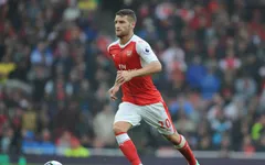 Sao Arsenal thần tượng huyền thoại Man United