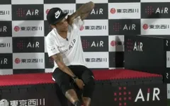 Neymar và món quà đặc biệt cho các em nhỏ tại Tokyo