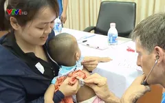 “Nụ cười nhân ái” phẫu thuật miễn phí cho trẻ em nghèo