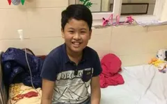 Xót xa cảnh bà ngoại già yếu nuôi con gái tàn tật, cháu bị ung thư