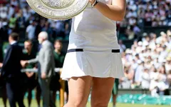 Bartoli gây sốc khi trở lại thi đấu chuyên nghiệp