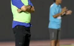 HLV Trần Minh Chiến dẫn dắt U19